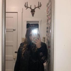 Meet your Posher, Kylee